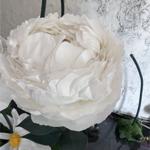 Giant Peony flower sculpture (Paper )